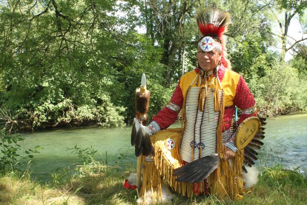 Pow wow Danse avec la Loue