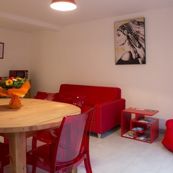 Les Gîtes de l&rsquo;Orée du Bois – Nuage Rouge