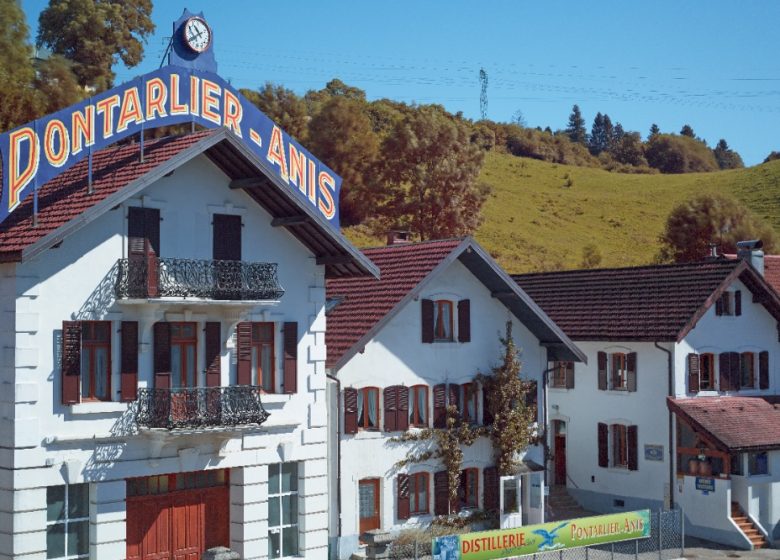 DISTILLERIE – PIERRE GUY_1