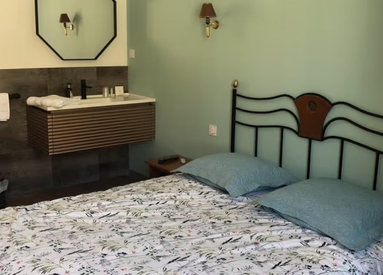 Gîte des Cerisiers, neuf, de 6 à 12 personnes, Vallée de la Loue 4