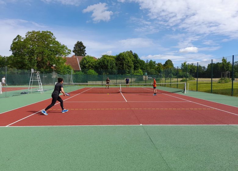 terrain Arc-et-Senans